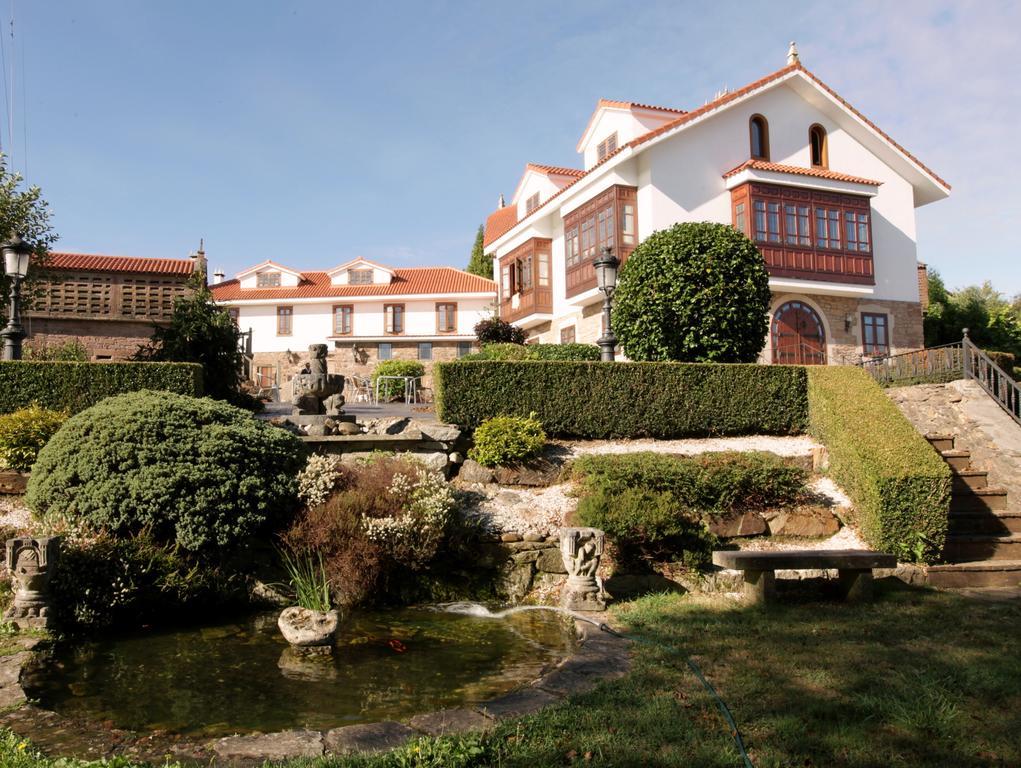 Hotel Mar De Queo Carballo Exteriör bild