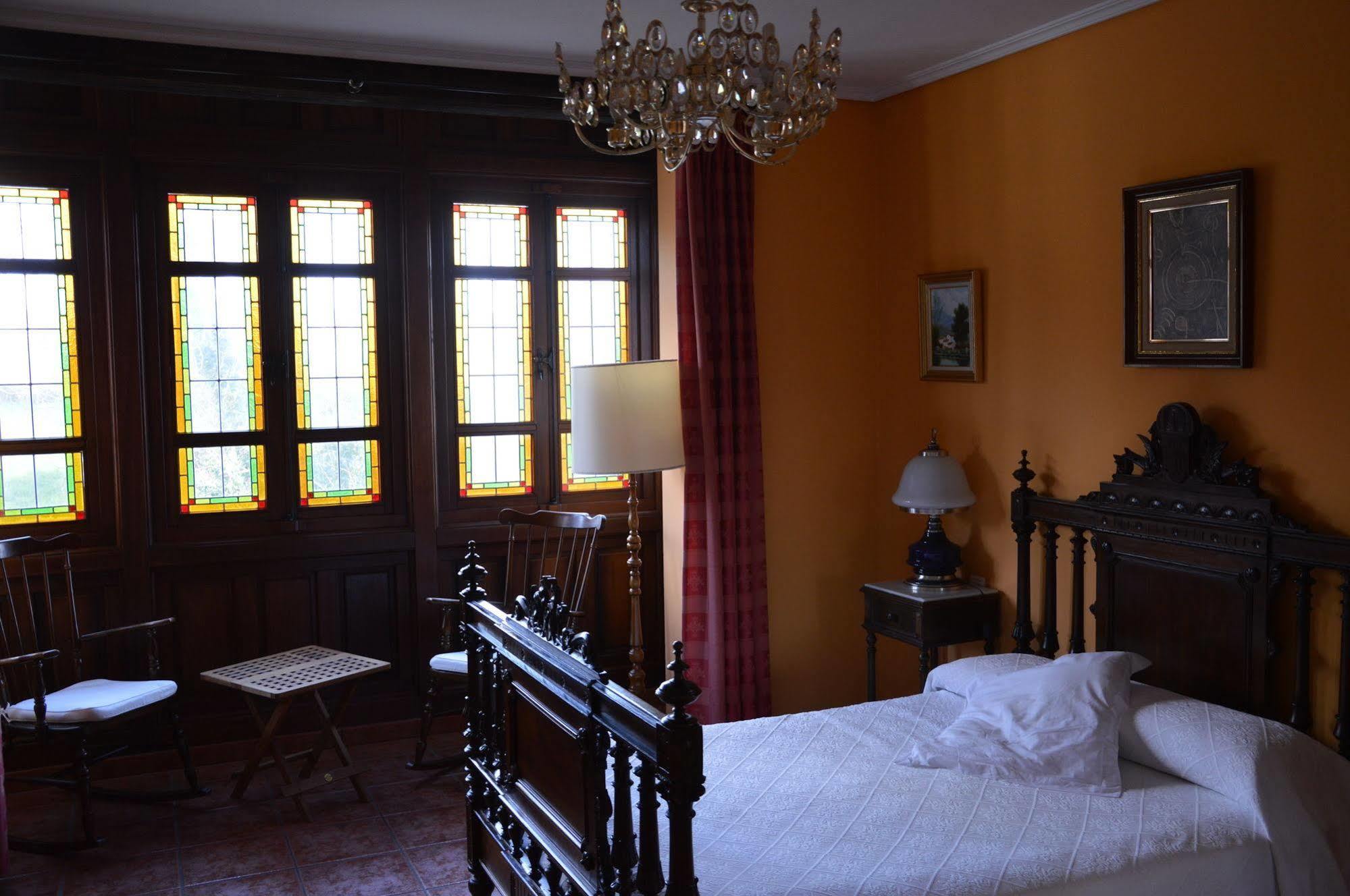 Hotel Mar De Queo Carballo Exteriör bild